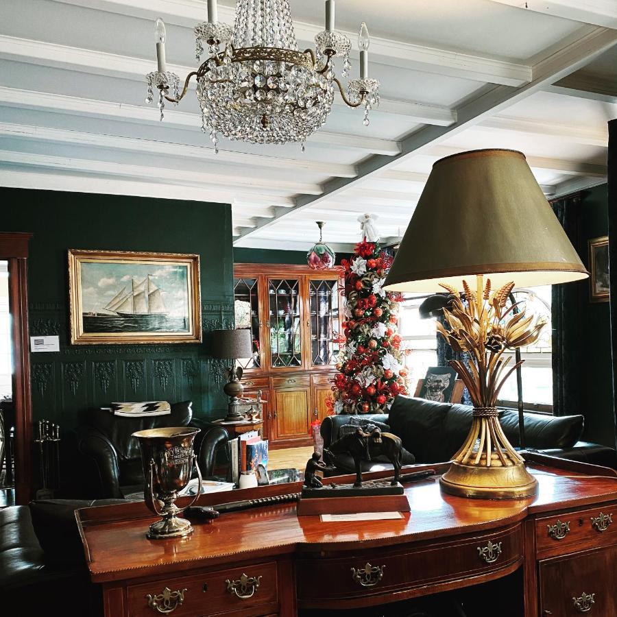 1000 Islands Bed And Breakfast-The Bulloch House 가나노크 외부 사진