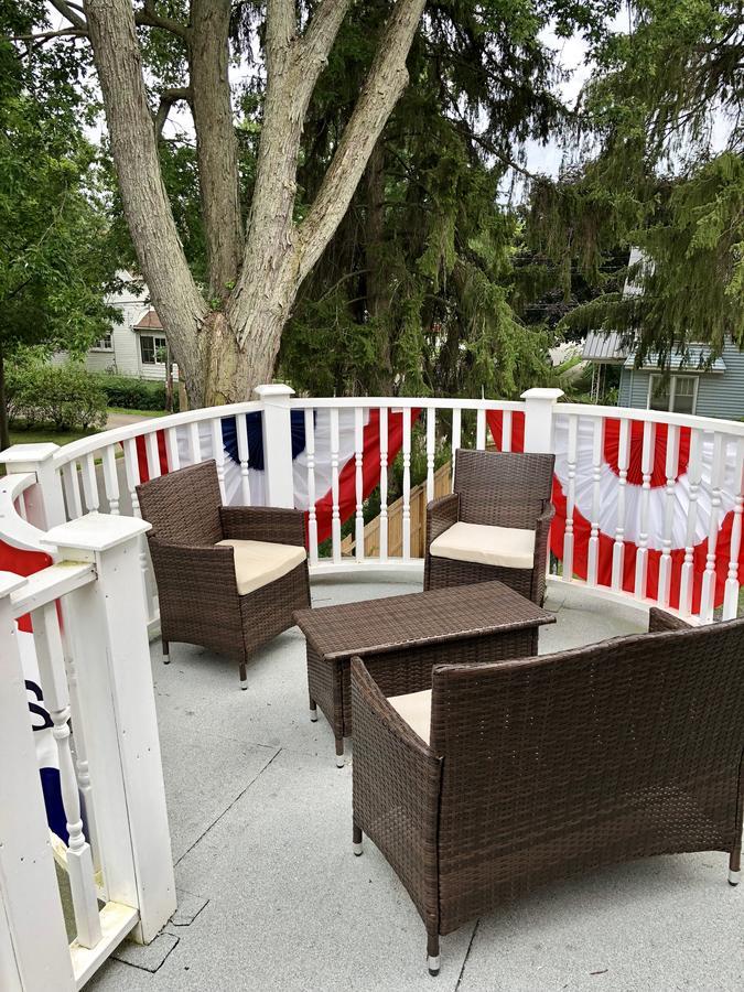 1000 Islands Bed And Breakfast-The Bulloch House 가나노크 외부 사진